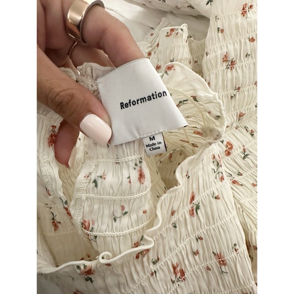 Reformation Adri Cream Floral Sleeveless Top Medium Smocked - Picture 6 of 9